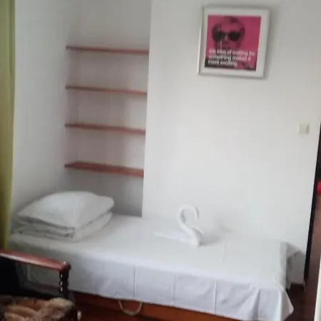 Tanagra- Guest house *