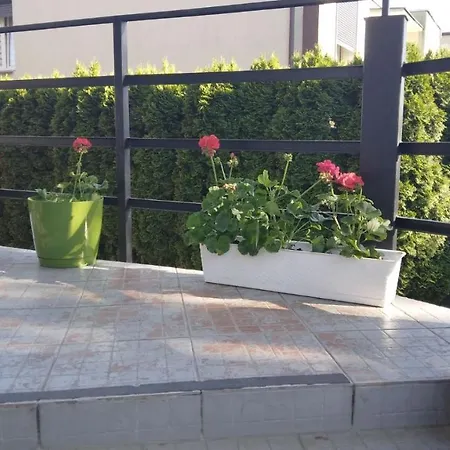 Tanagra- Pokoi Guest house *