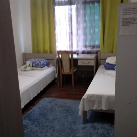 Tanagra- Pokoi Guest house